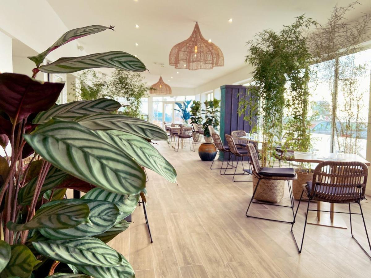 Hotel Restaurant La Cote Revee Leucate Exteriör bild
