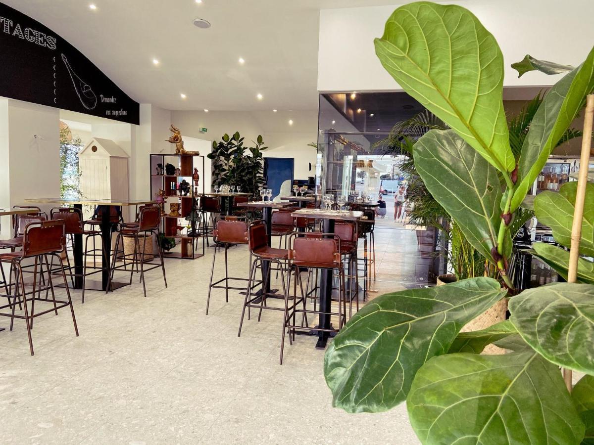 Hotel Restaurant La Cote Revee Leucate Exteriör bild