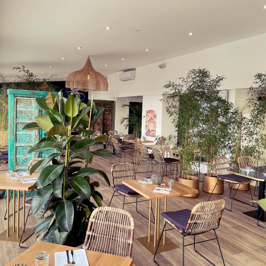 Hotel Restaurant La Cote Revee Leucate Exteriör bild